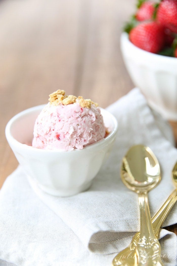 简单的自制冰淇淋食谱|草莓芝士蛋糕GydF4y2Ba